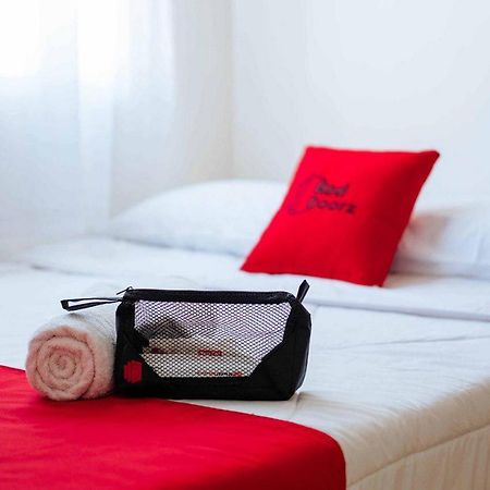 Reddoorz At Tanakatto Homestay Waikabubak Eksteriør bilde