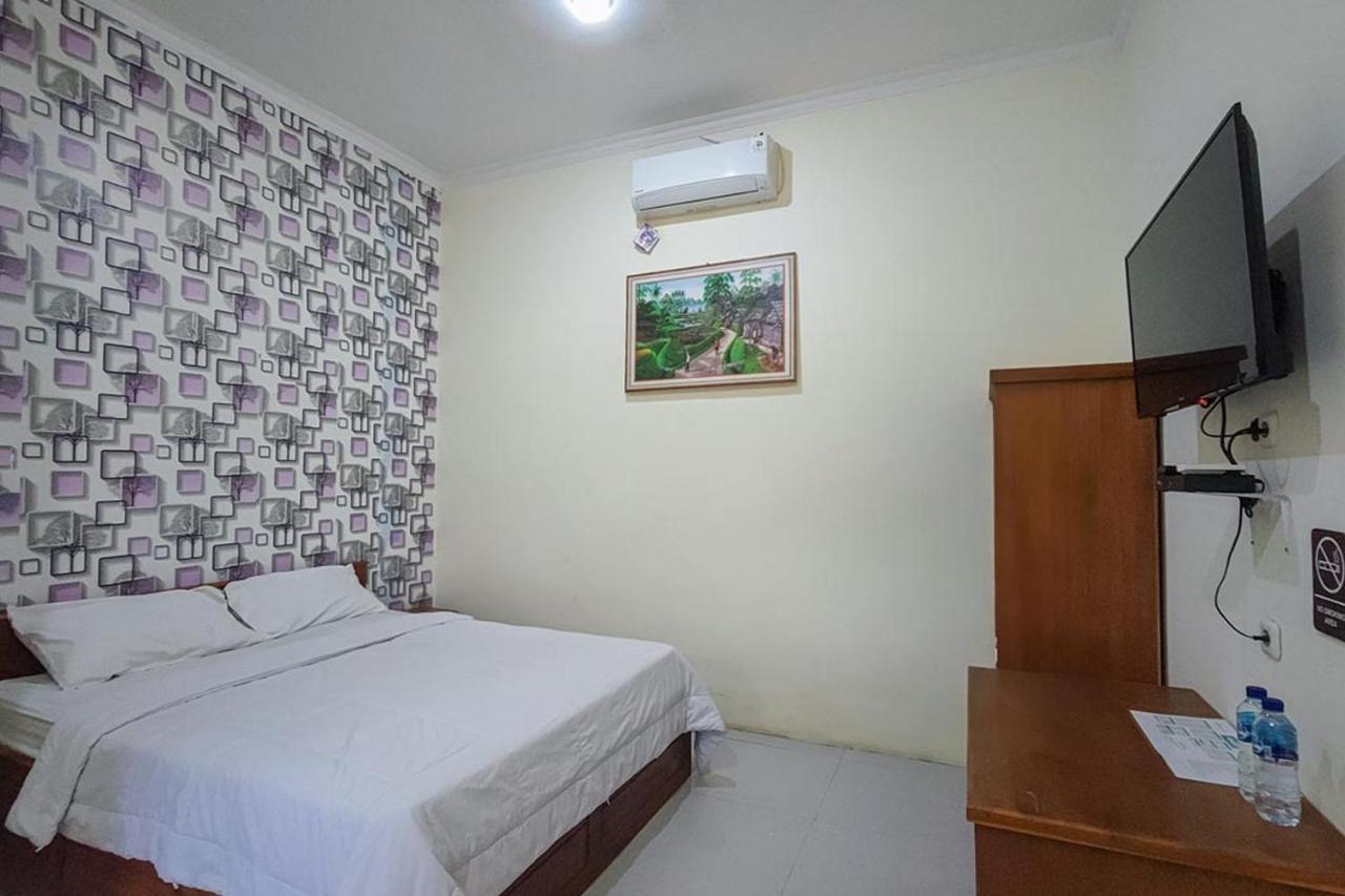 Reddoorz At Tanakatto Homestay Waikabubak Eksteriør bilde