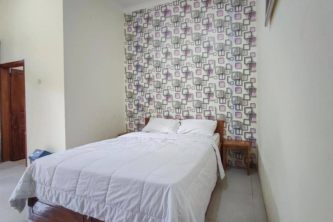 Reddoorz At Tanakatto Homestay Waikabubak Eksteriør bilde
